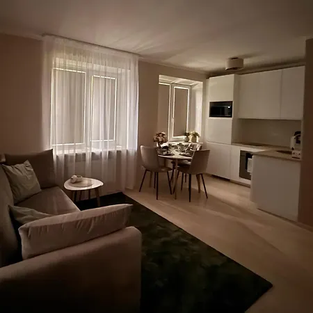 Amaraa Pikk - Feels Better Than