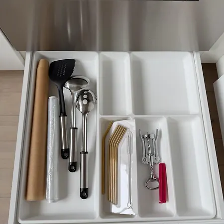 Amaraa Pikk - Feels Better Than Pärnu